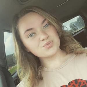 Meet your Posher, Hailey pearl